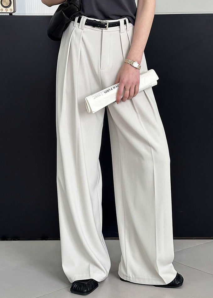 Classic Vintage Pants with a Flattering Fit