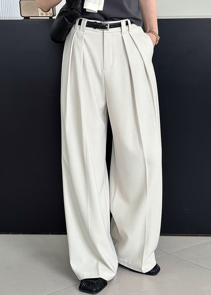 Classic Vintage Pants with a Flattering Fit