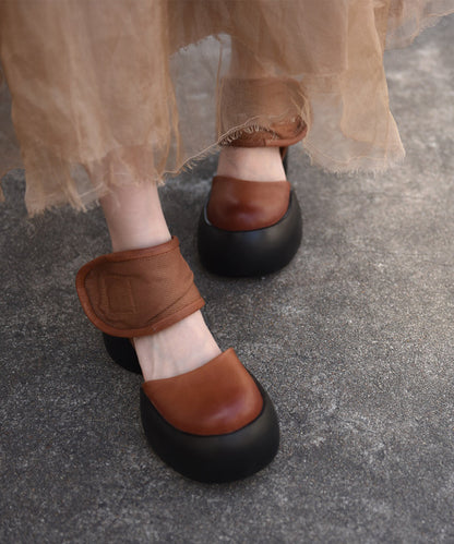 Chic Orthopedic Sandals with Unique Design