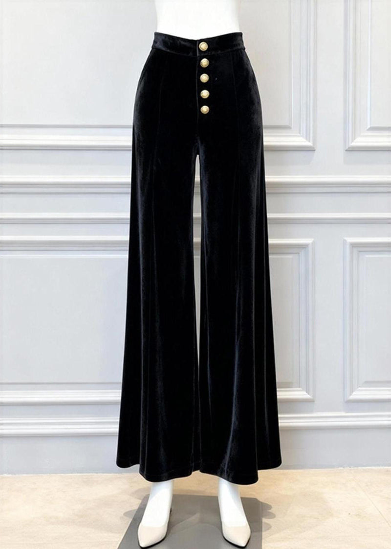 Effortlessly Elegant Pants with a Timeless Design