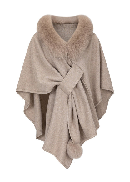 Well Tailored Coat with a Graceful Silhouette