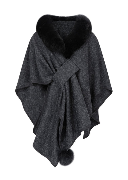 Well Tailored Coat with a Graceful Silhouette
