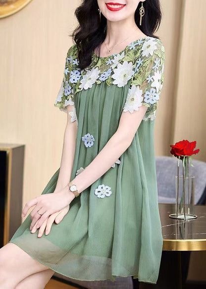 Beautifully Crafted Dress in a Classic Style