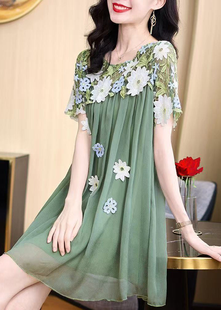 Beautifully Crafted Dress in a Classic Style