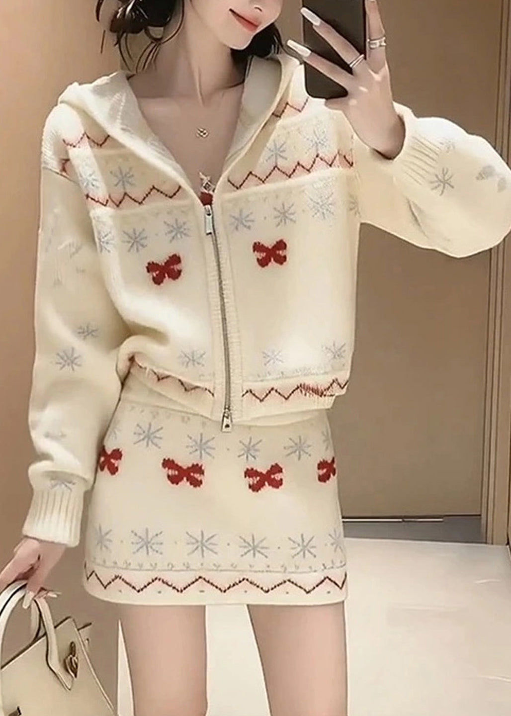 Classic Vintage Sweater with a Flattering Fit