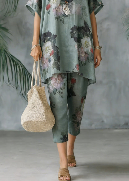 A Vintage Style Shirt with Delicate Timeless Details