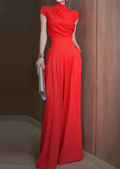 Well Tailored Pants with a Graceful Silhouette