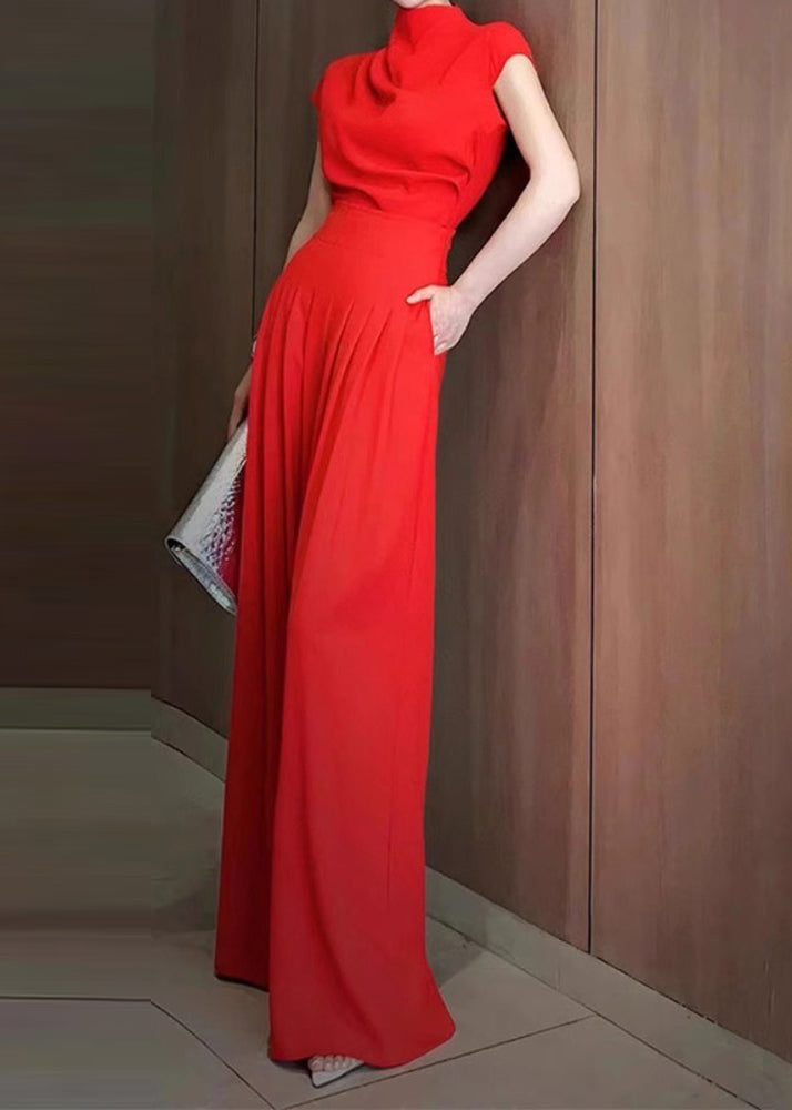 Well Tailored Pants with a Graceful Silhouette
