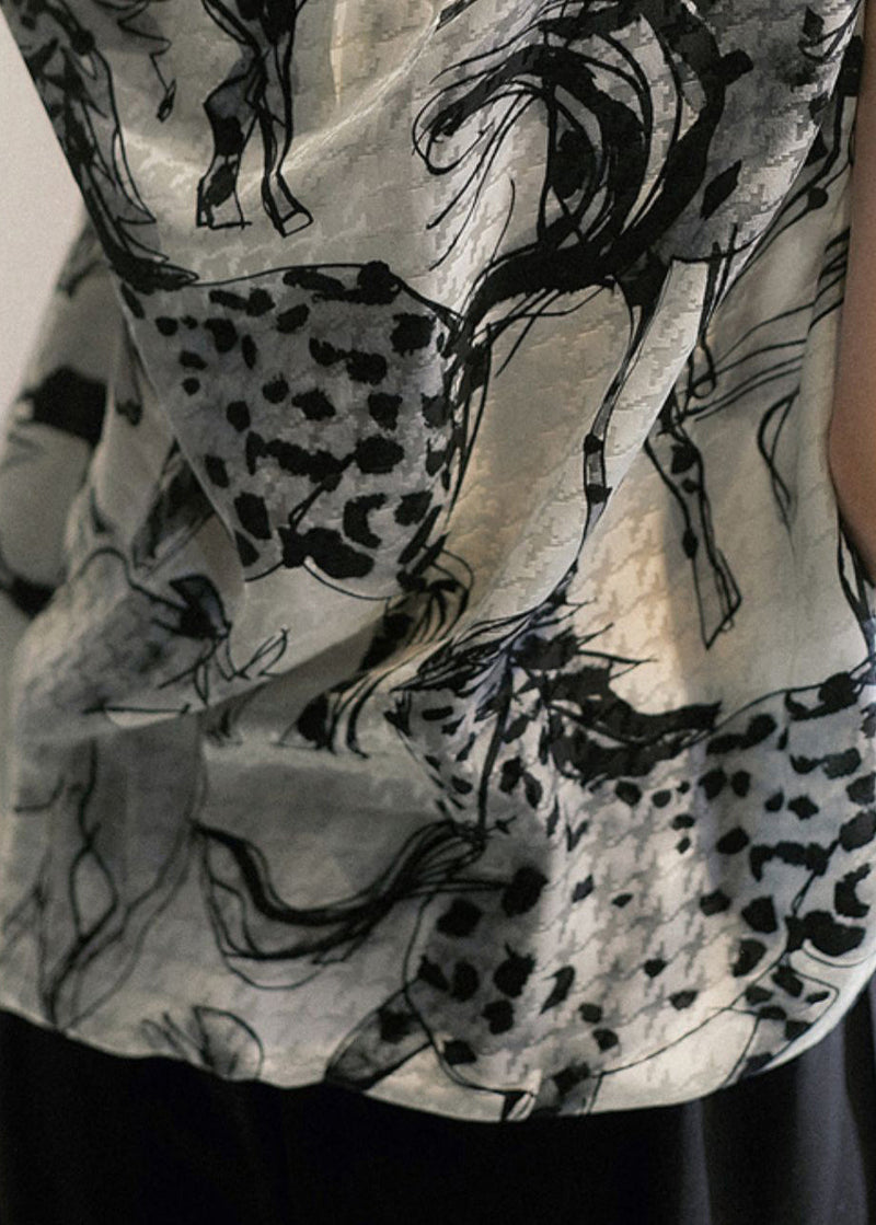 A Vintage Style Top with Delicate Timeless Details