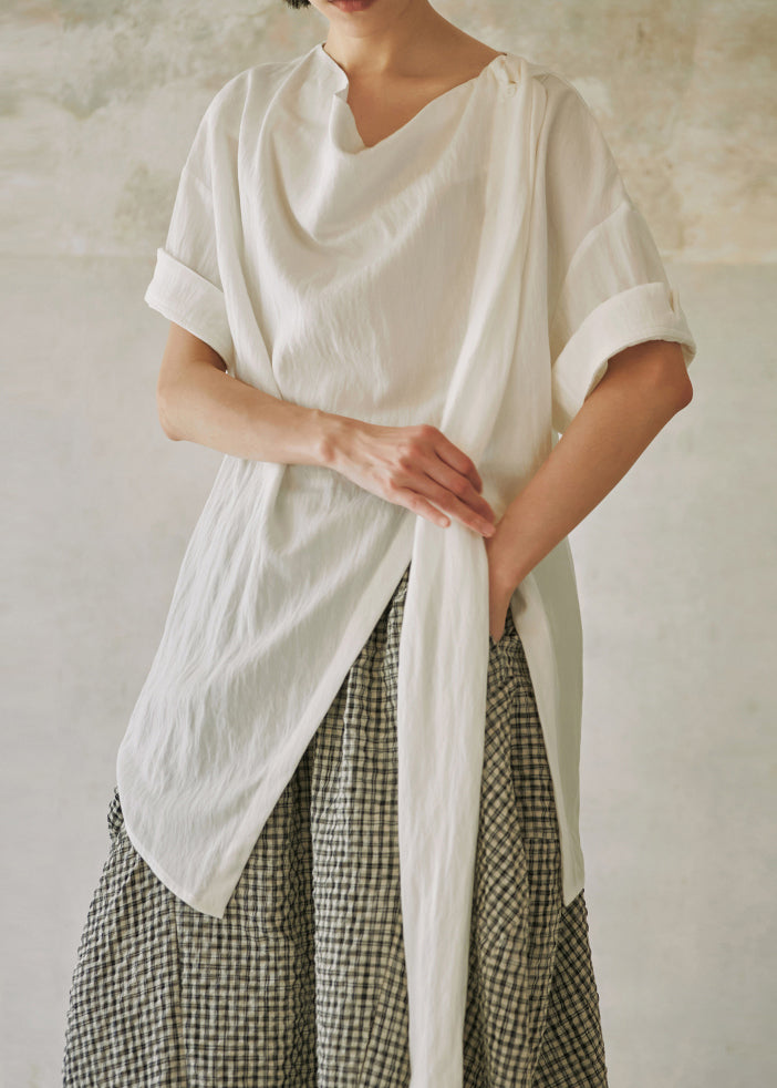 Classic Vintage Shirt with a Flattering Fit