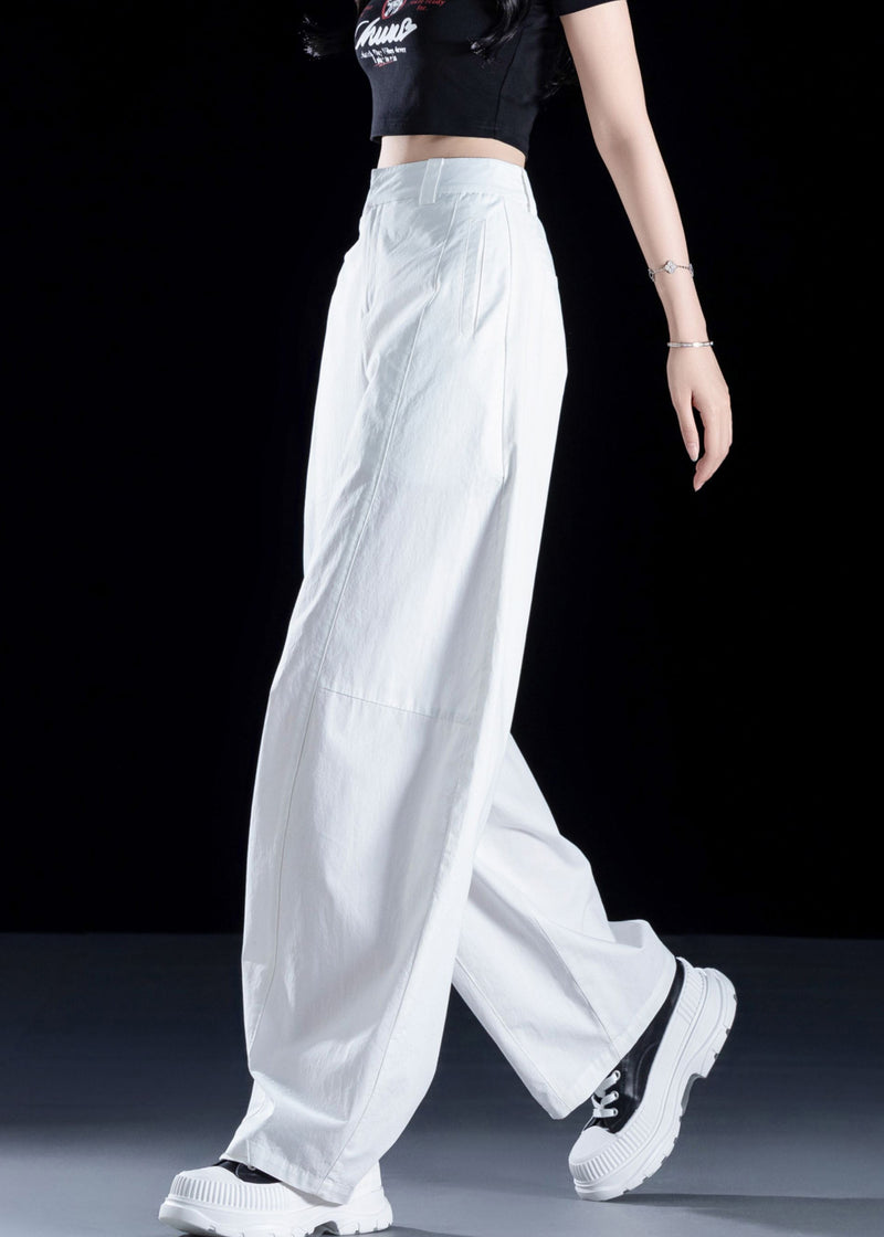 Beautifully Finished Pants in a Timeless Design