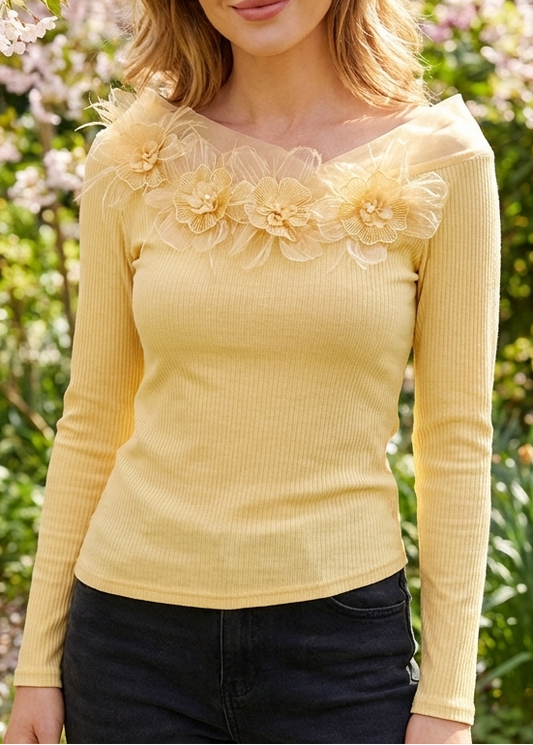 Classic Vintage Shirt with a Flattering Fit