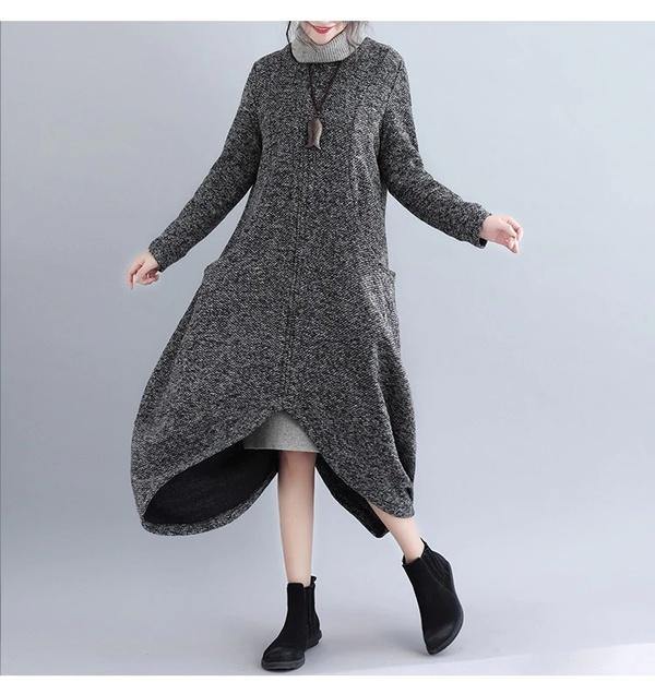Well Tailored Dress with a Graceful Silhouette