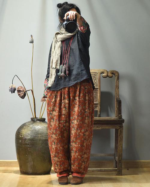 Elegantly Styled Trousers for Everyday Wear