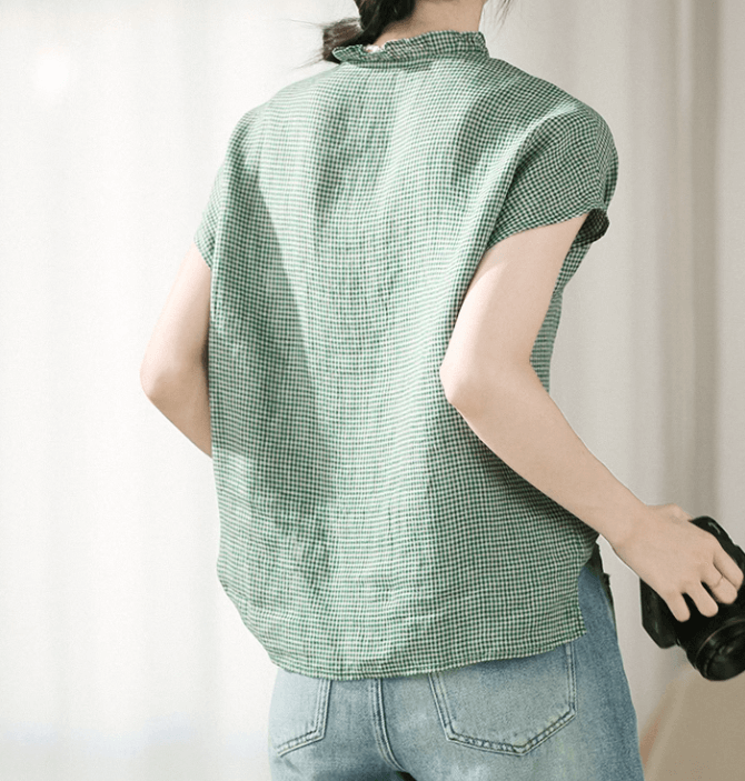 A Vintage Style Top with Delicate Timeless Details