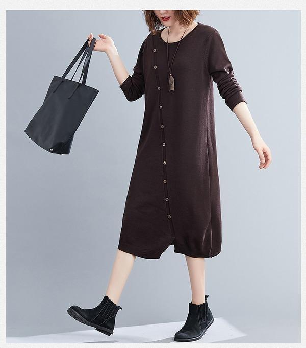 Beautifully Finished Sweater in a Timeless Design