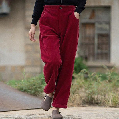 Beautifully Finished Pants in a Timeless Design