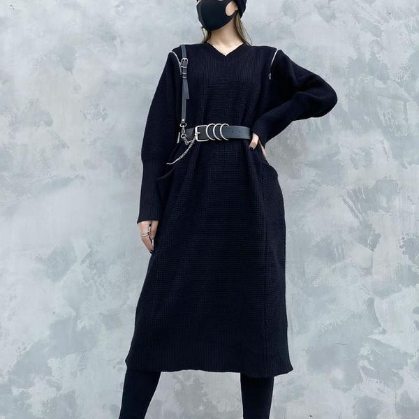 Well Tailored Pullover with a Graceful Silhouette