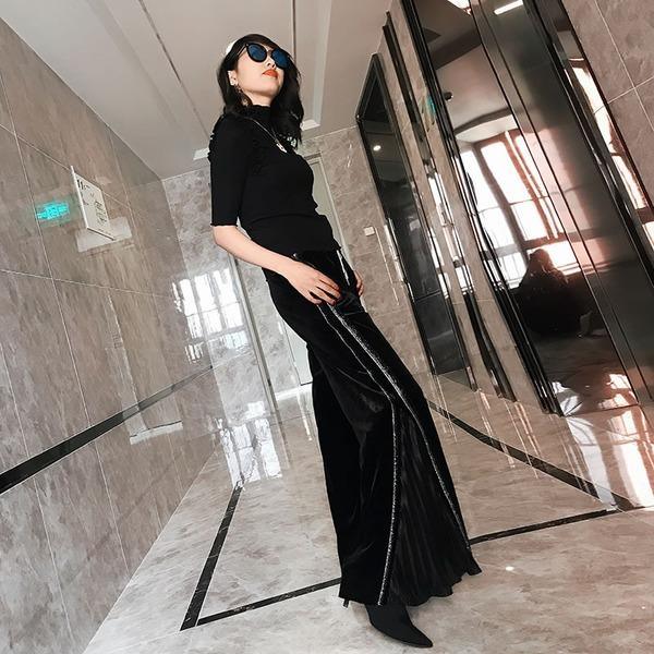 Elegantly Styled Pants for Everyday Wear
