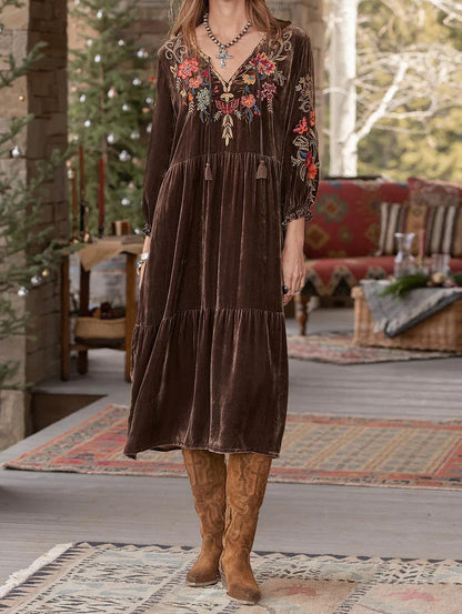 Effortlessly Elegant Dress with a Timeless Design