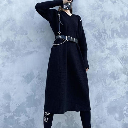 Well Tailored Pullover with a Graceful Silhouette