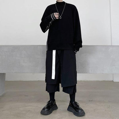 Effortlessly Elegant Pants with a Timeless Design