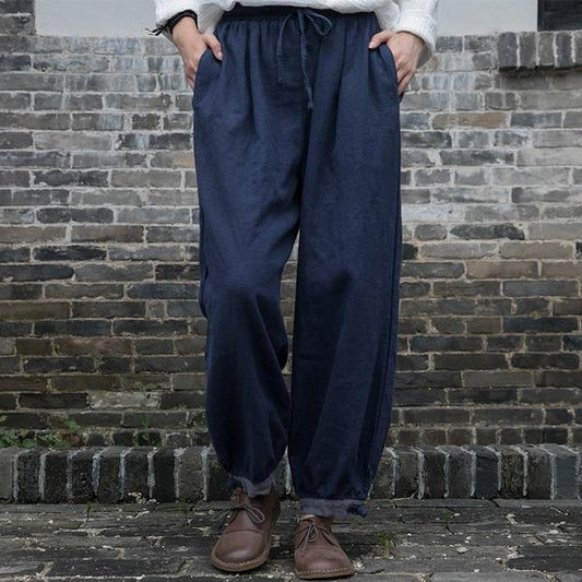 Classic Vintage Pants with a Flattering Fit