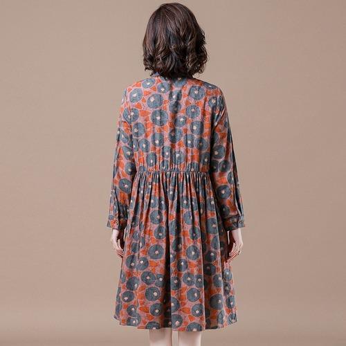 Classic Vintage & Enduringly Stylish Dress