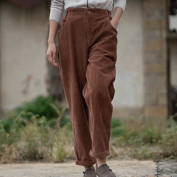 Beautifully Finished Pants in a Timeless Design