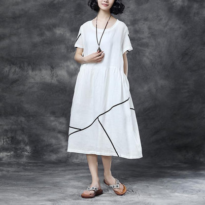 Sophisticated Dress with a Clean Classic Look