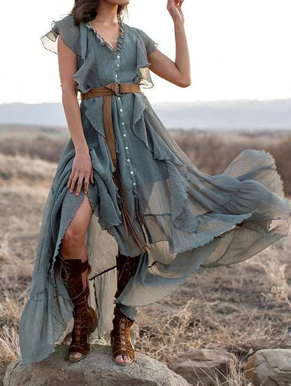 Sophisticated Dress with a Clean Classic Look
