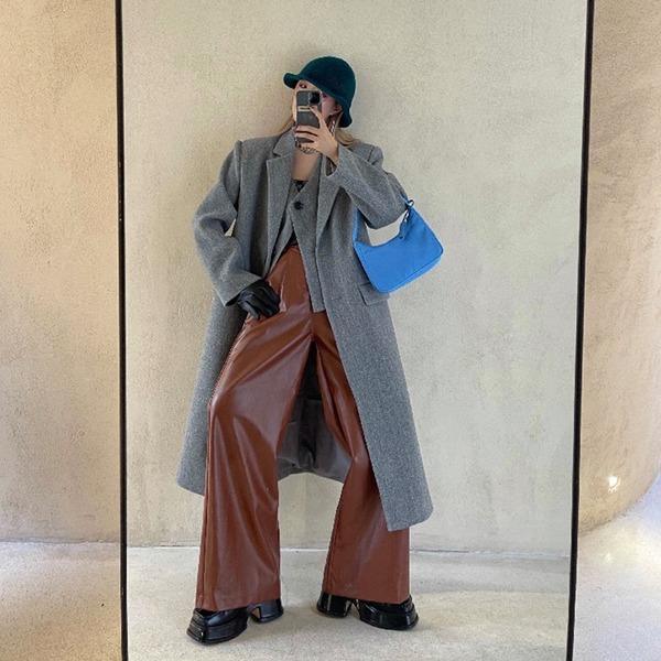 Elegantly Styled Pants for Everyday Wear