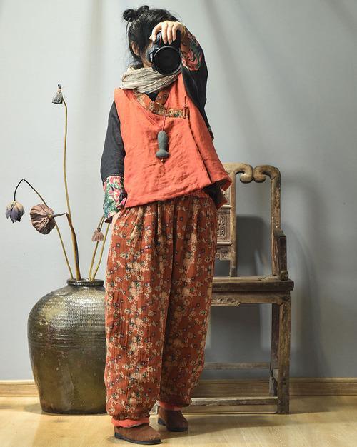 Elegantly Styled Trousers for Everyday Wear