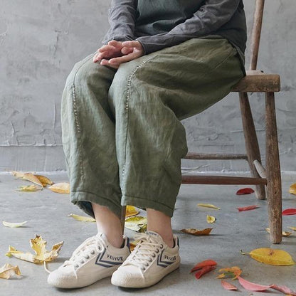 Elegantly Styled Pants for Everyday Wear