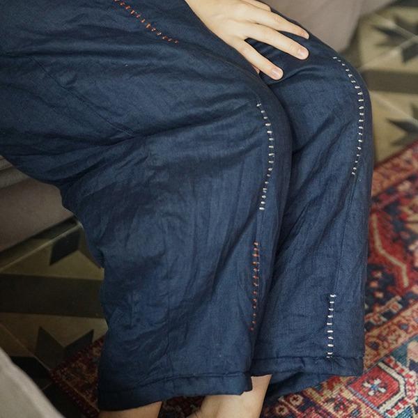 Elegantly Styled Pants for Everyday Wear