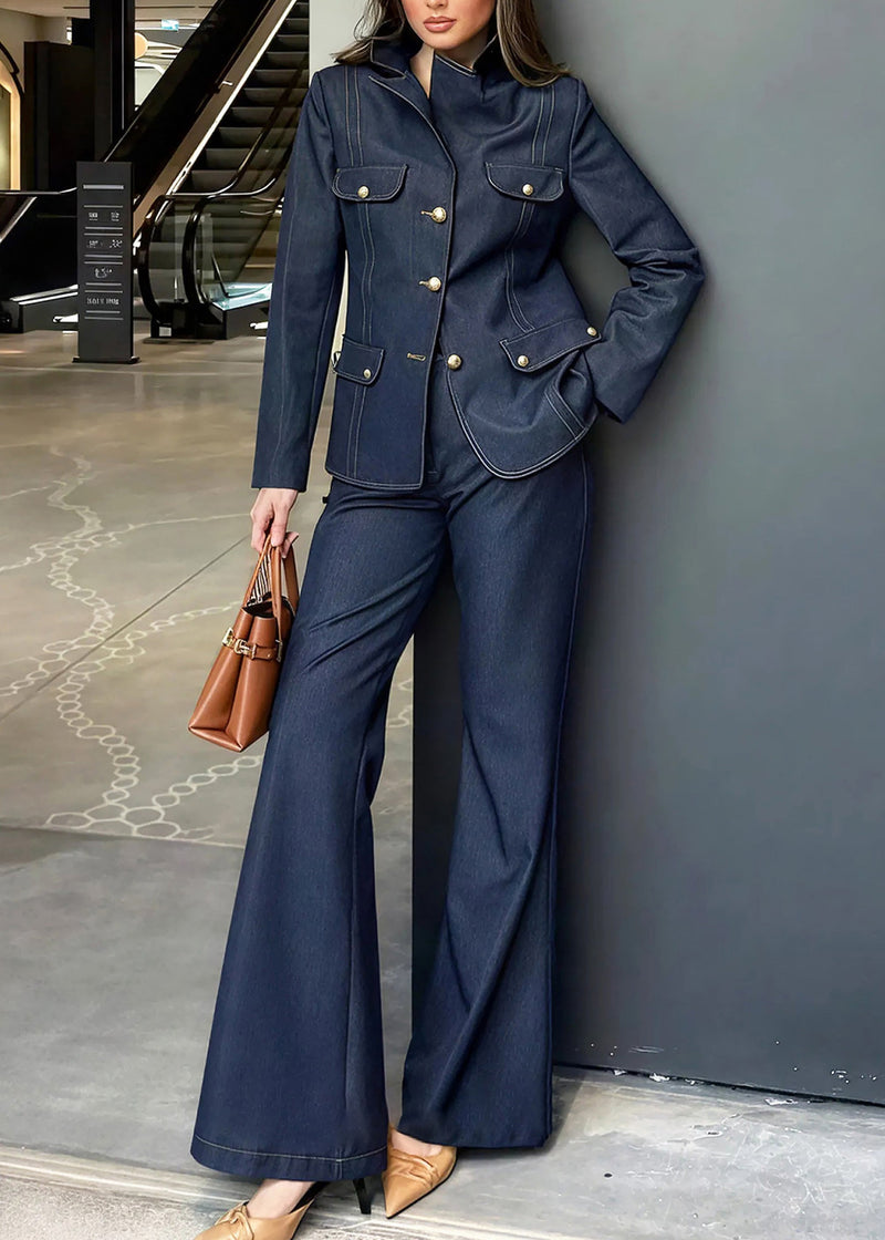 Classic Vintage Pants with a Flattering Fit