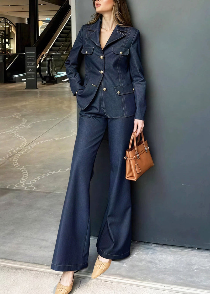 Classic Vintage Pants with a Flattering Fit