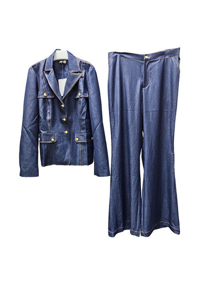 Classic Vintage Pants with a Flattering Fit