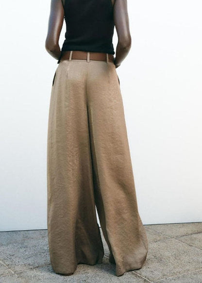 Sophisticated Pants with a Clean Classic Look