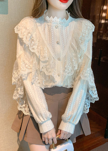 Classic Vintage Shirt with a Flattering Fit