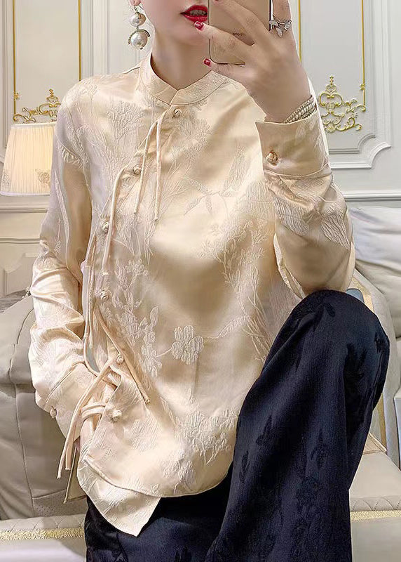 Effortlessly Elegant Blouse with a Timeless Design