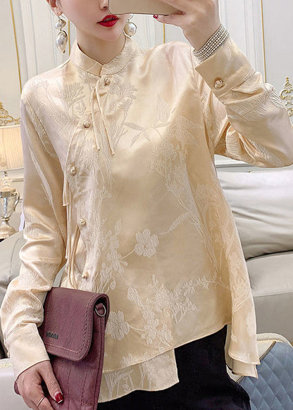 Effortlessly Elegant Blouse with a Timeless Design