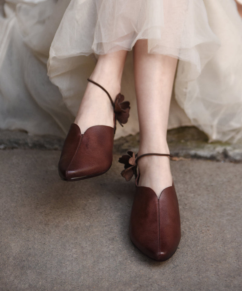 Graceful Orthopedic Sandals for Modern Look