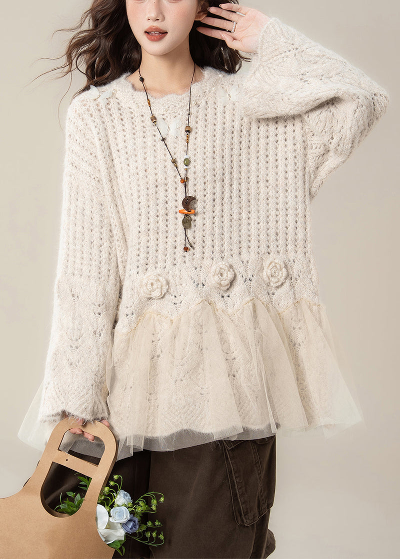 Classic Vintage Sweater with a Flattering Fit