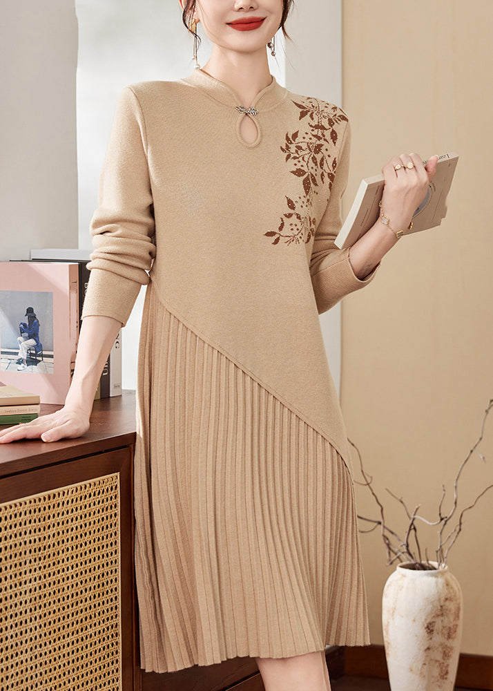 Effortlessly Elegant Sweater with a Timeless Design