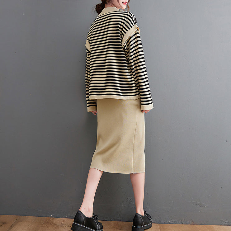 Gracefully Styled Top for Any Occasion