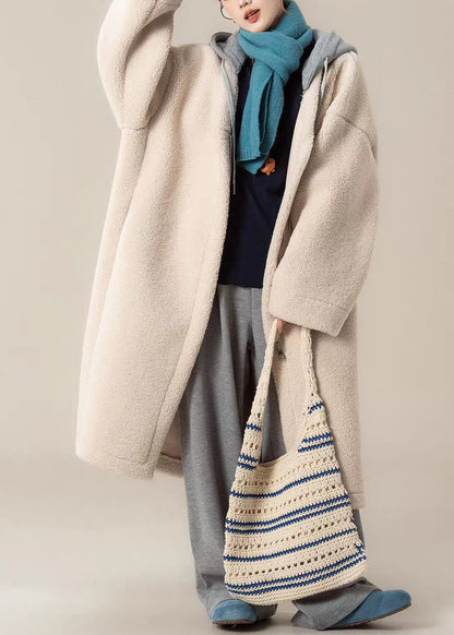 Beautifully Finished Coat in a Timeless Design