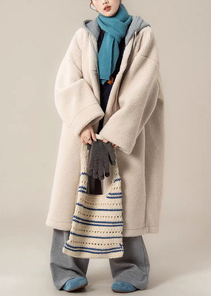 Beautifully Finished Coat in a Timeless Design