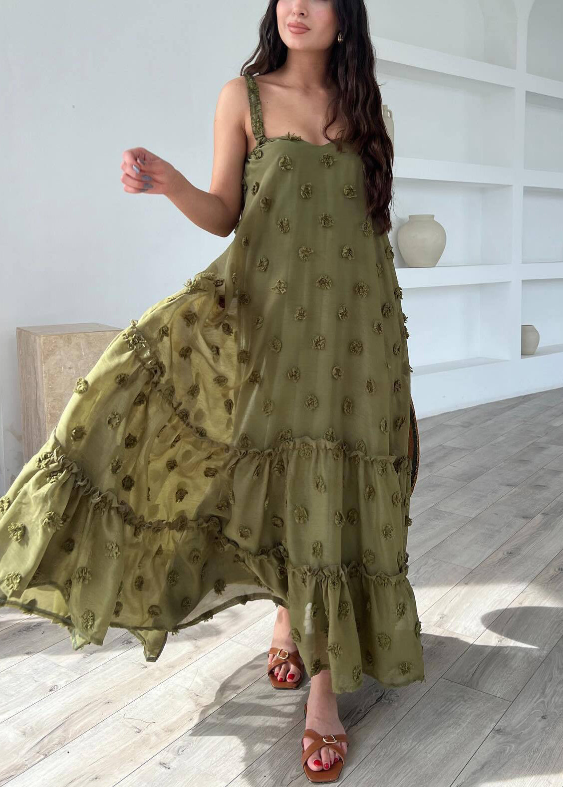 Classic Vintage Dress with a Flattering Fit