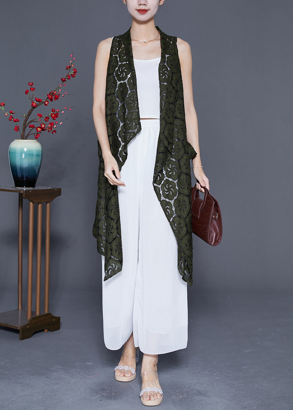 Elegantly Styled Cardigan for Everyday Wear